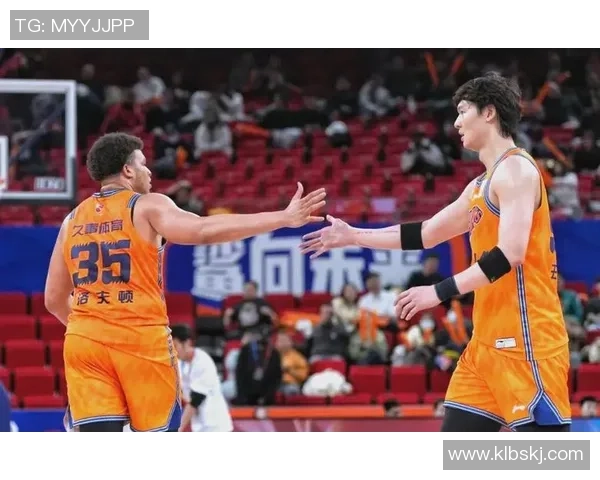 上海篮球队在全国速度排行榜中荣登第六名展现出强劲实力与潜力