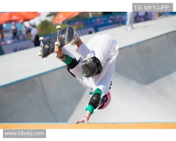 广州滑板队勇夺全国滑板速度排行榜第二名展现出色实力