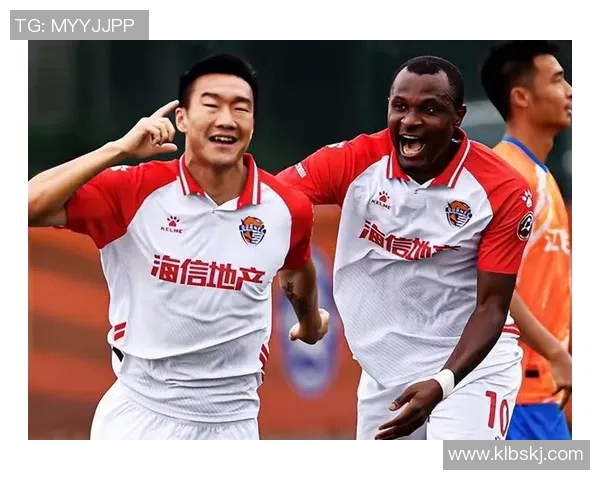 武汉足球队以64分领跑世锦赛积分榜展现强劲实力